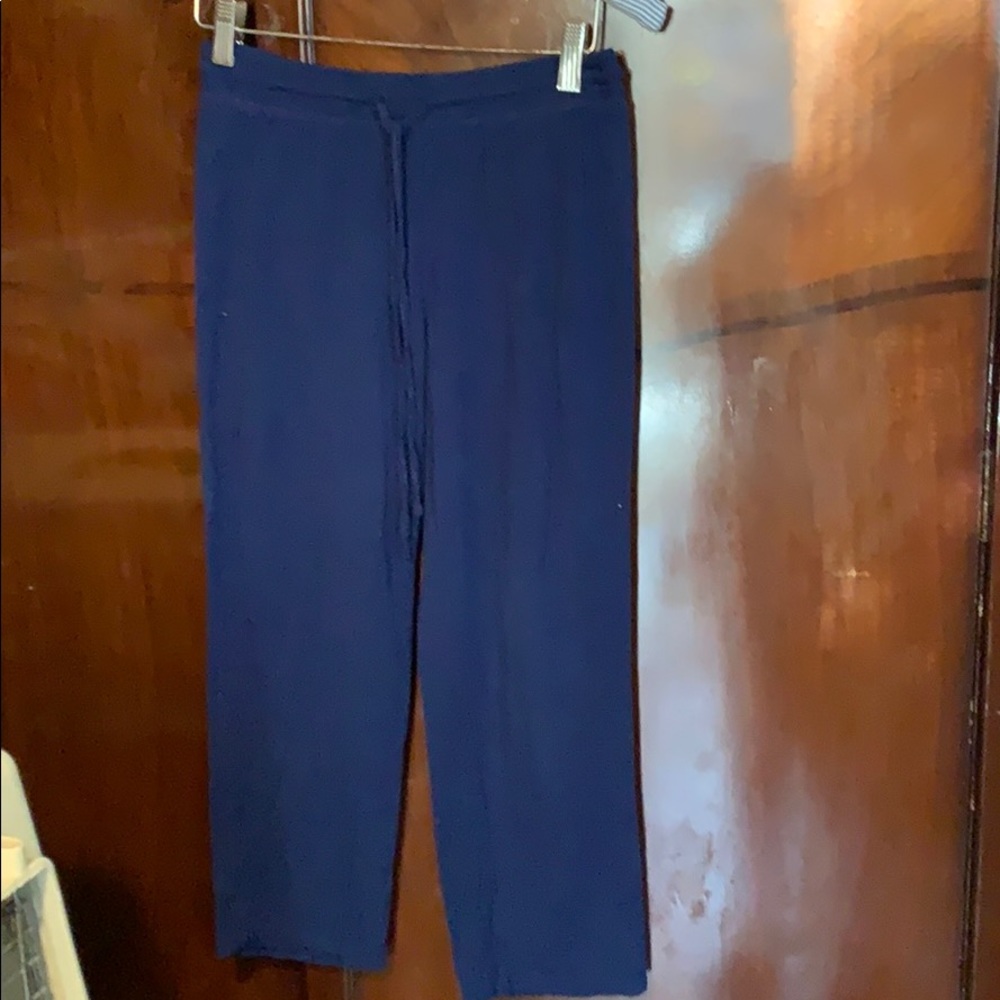 Lite weight “tee-shirt” material sweatpants